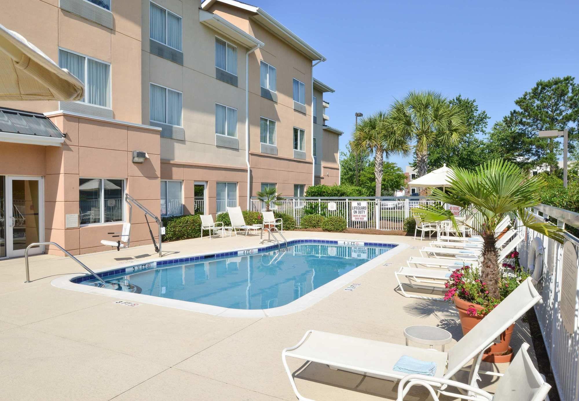 Fairfield Inn And Suites Charleston North/University Area Норт-Чарлстон Екстер'єр фото